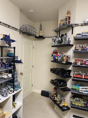 Hobby Room inside entry corner